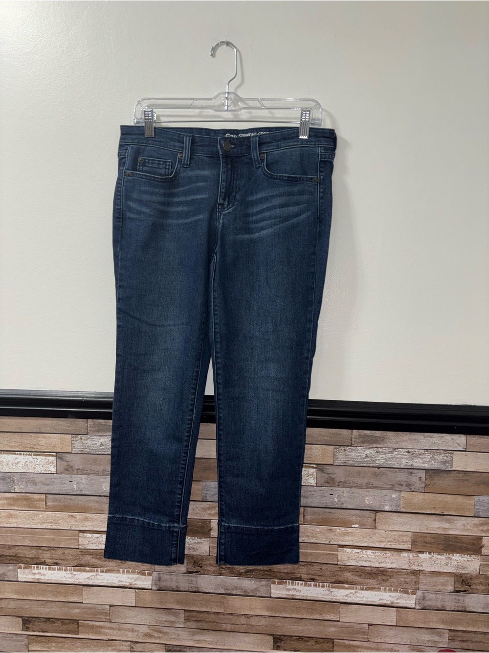 GAP Dark Wash Straight Leg Cropped Jeans With Wide Hem Size 2
